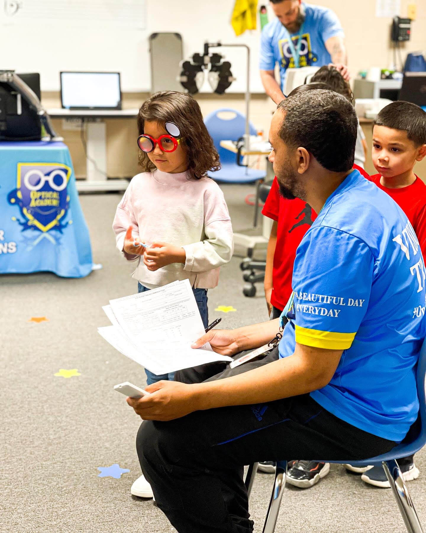 School Vision Screening vs. Optical Academy